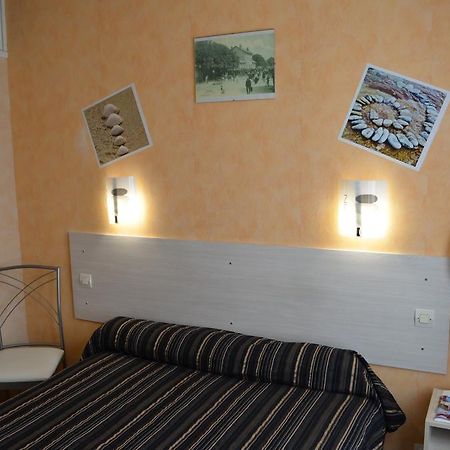 Hotel De L'Arrivee Fouras Εξωτερικό φωτογραφία