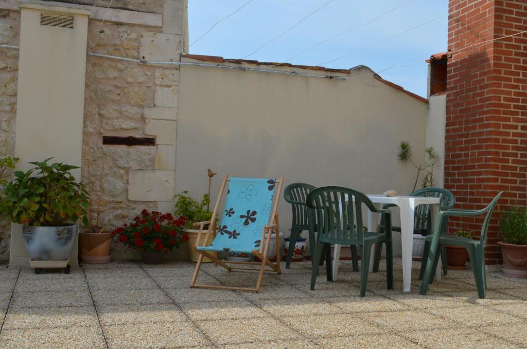 Hotel De L'Arrivee Fouras Εξωτερικό φωτογραφία