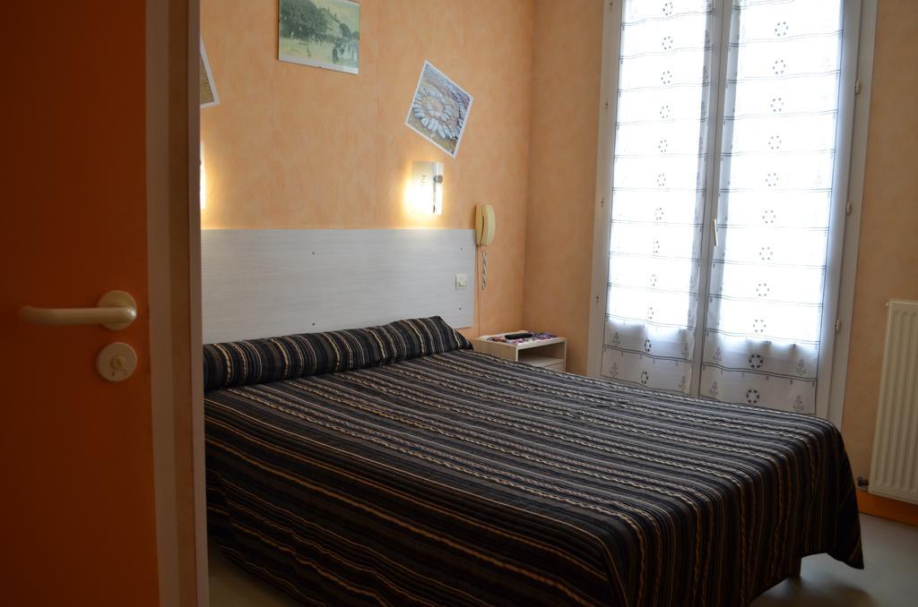 Hotel De L'Arrivee Fouras Εξωτερικό φωτογραφία